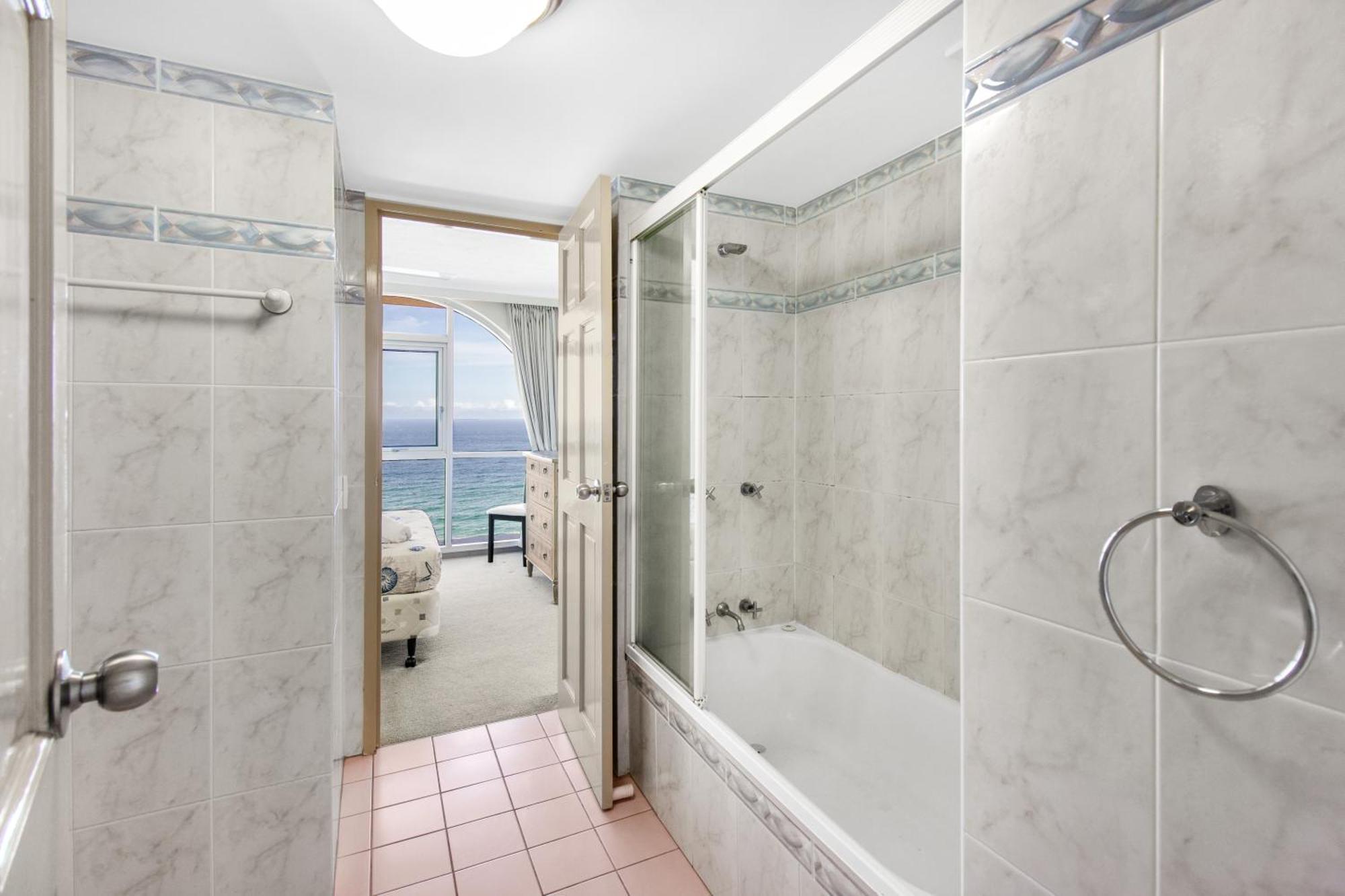 Boulevard Towers On Broadbeach Gold Coast Rom bilde