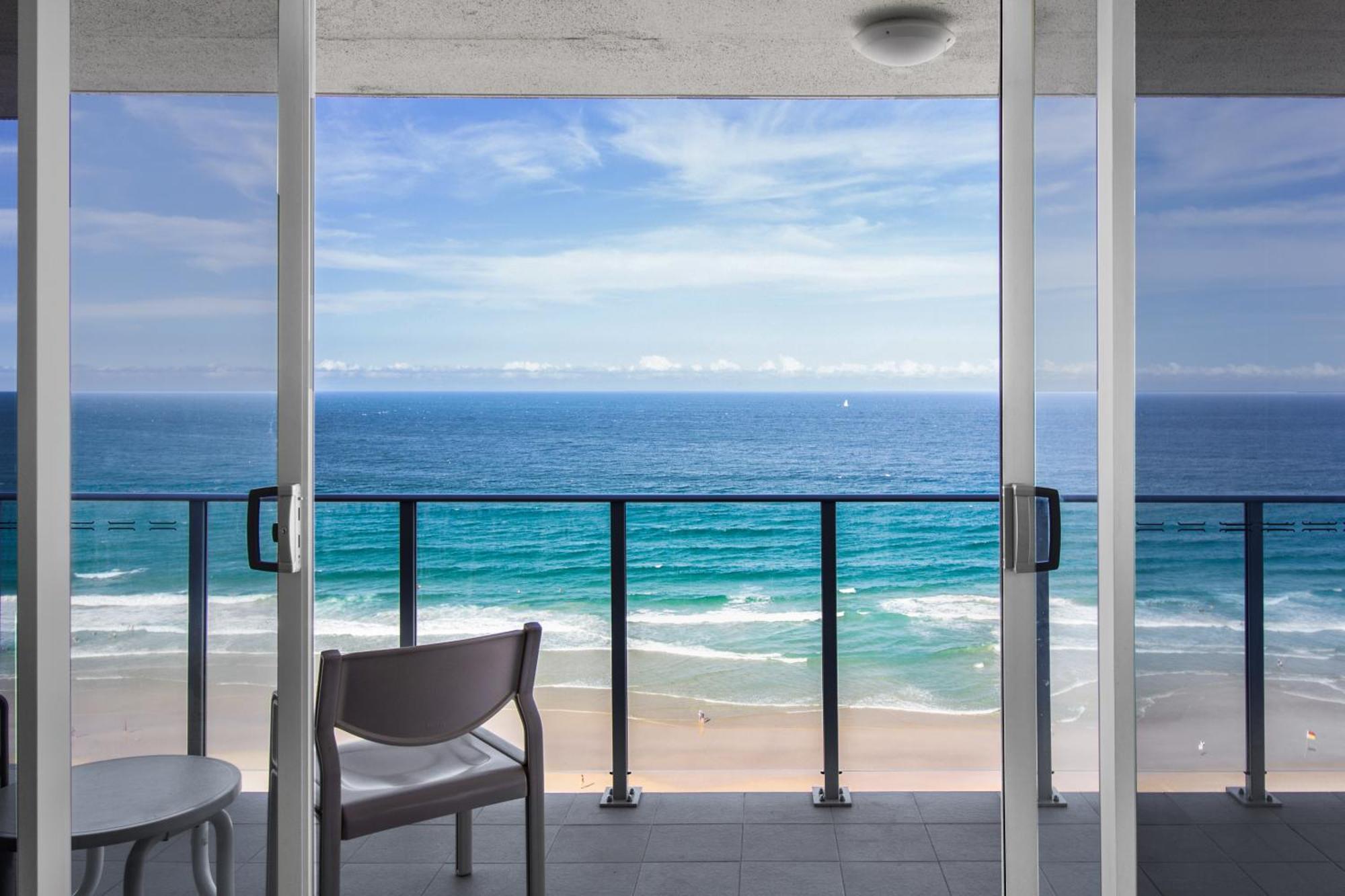 Boulevard Towers On Broadbeach Gold Coast Eksteriør bilde
